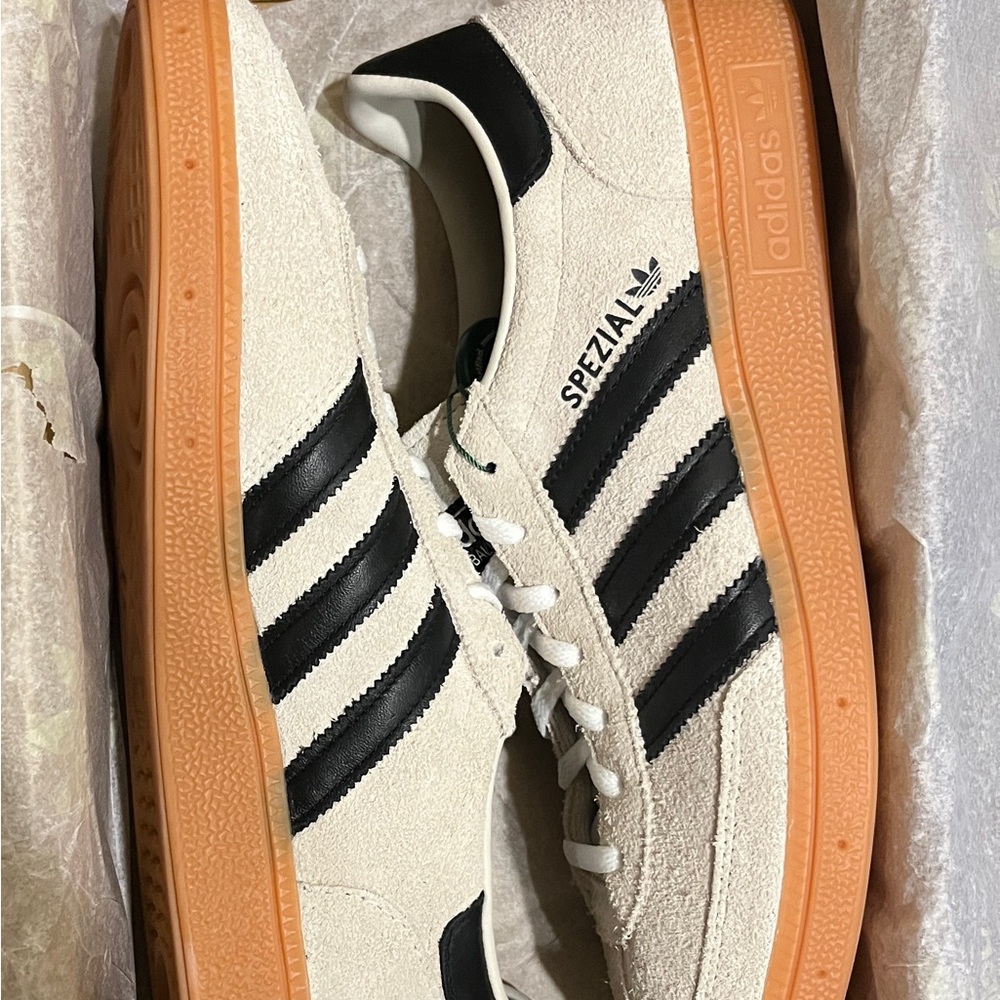 Adidas Handball Spezial - Picture 3 of 6